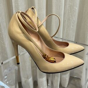 Tom Ford | Shoes | Tom Ford Patent Nude Locket Heels | Poshmark
